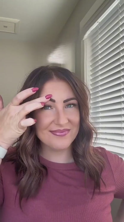 Sello de Polvo para Cejas Arqueadas Naturales